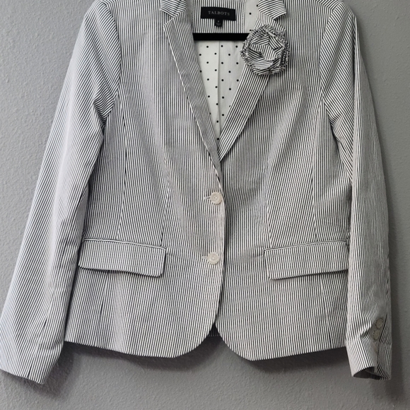 Talbots jacket and coats - Picture 2 of 6